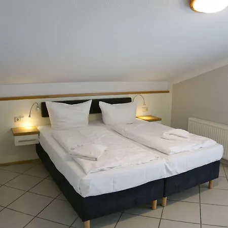 Haus Blick Zur See Ferienwohnung 10 Mit Sauna- Und Schwimmbadnutzung Im Ahoi Sellin Goehren (Ruegen)